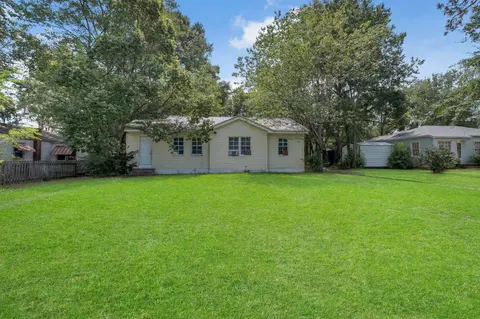 Exterior - 312 N Quincy St, Perry, FL 32348 photo 3 of 3