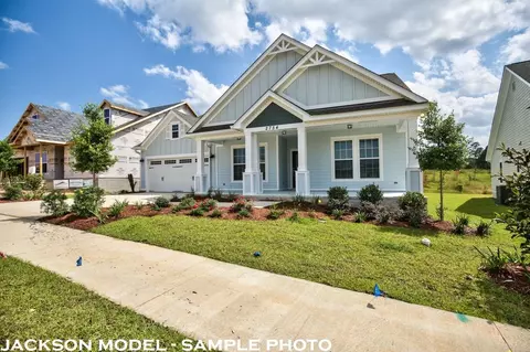 3869 Admore Ln, Tallahassee, FL 32308