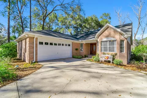 4652 Inisheer Dr, Tallahassee, FL 32309