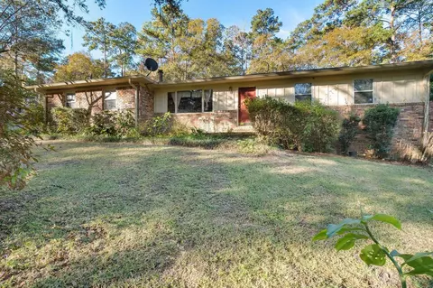 3510 Sharer Rd, Tallahassee, FL 32312