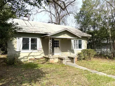 724 Dover St, Tallahassee, FL 32304