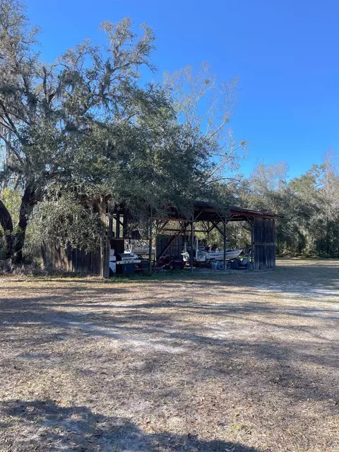 Exterior - 2973 Ward Rd, Perry, FL 32348 photo 6 of 6
