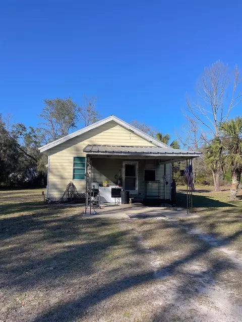 Exterior - 2973 Ward Rd, Perry, FL 32348 photo 2 of 6