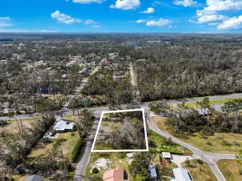 100 Pace Dr, Perry, FL 32347 photo 6