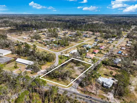 100 Pace Dr, Perry, FL 32347 photo 3