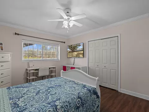 Bedroom - 1953 Holt Rd, Perry, FL 32348 photo 4 of 8