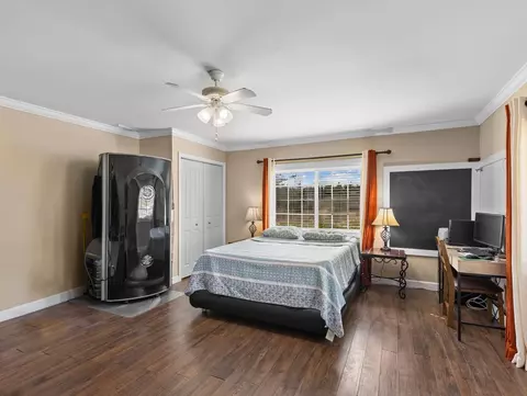 Bedroom - 1953 Holt Rd, Perry, FL 32348 photo 2 of 8