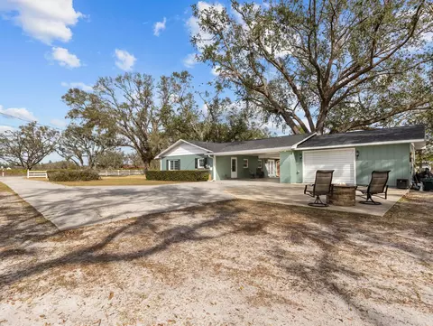 Exterior - 1953 Holt Rd, Perry, FL 32348 photo 10 of 12