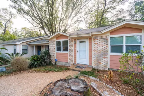 2143 Sandpebble Ct, Tallahassee, FL 32308