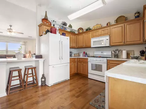Kitchen - 20400 Ponce De Leon Rd, Perry, FL 32348 photo 3 of 3