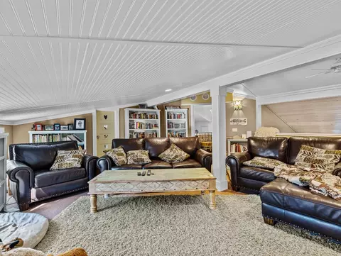 Living - 1720 NE Cedar St, Steinhatchee, FL 32359 photo 4 of 4