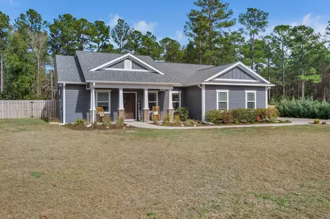 415 Parkside Cir, Crawfordville, FL 32327