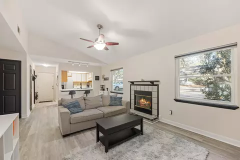 1429 Live Oak Dr, Tallahassee, FL 32301