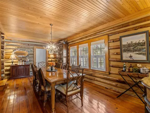 Dining - 1710 SE First Ave, Steinhatchee, FL 32359 photo 1 of 2
