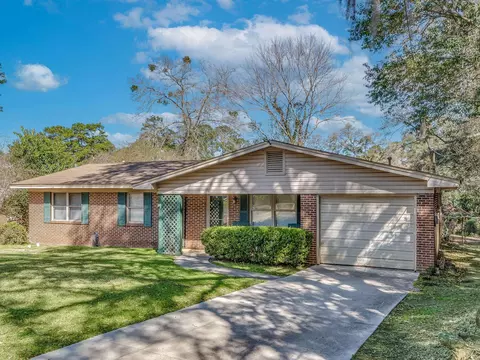 916 Chestwood Ave, Tallahassee, FL 32303