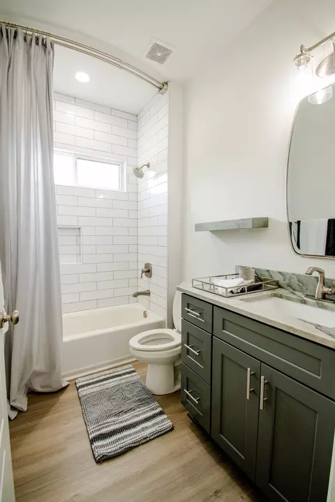 Bath - 761 Tyson Rd, Lamont, FL 32336 photo 4 of 4