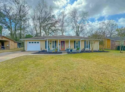 2017 Faulk Dr, Tallahassee, FL 32303