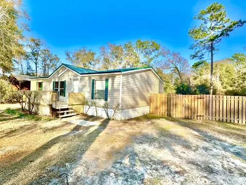 43 Aspen Cts, Crawfordville, FL 32327
