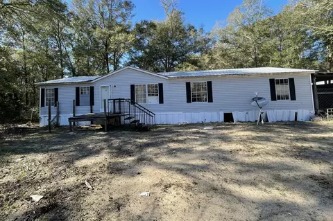 2012 Silver Lake Rd, Tallahassee, FL 32310