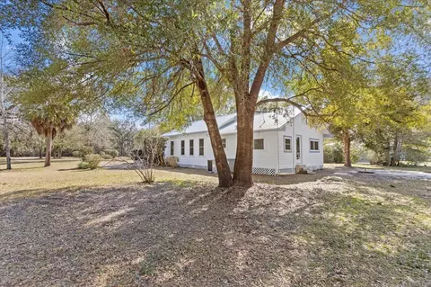 46 River Ter, Sopchoppy, FL 32358