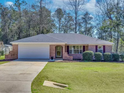 107 Shadow Oak Cir, Crawfordville, FL 32327