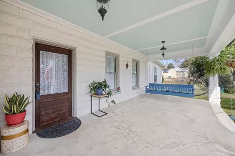 1002 W King St, Quincy, FL 32351