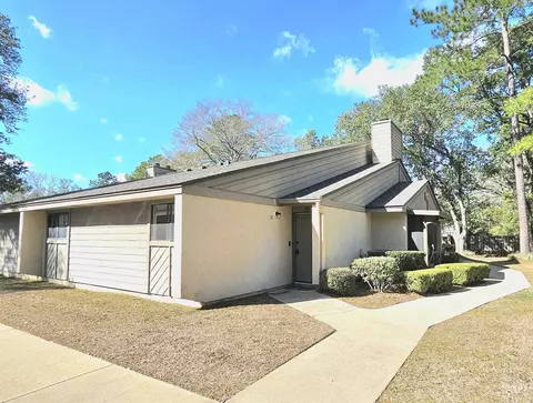 1571 Stone Rd #1C, Tallahassee, FL 32303