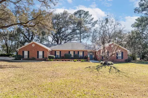 8025 Tennyson Dr, Tallahassee, FL 32309