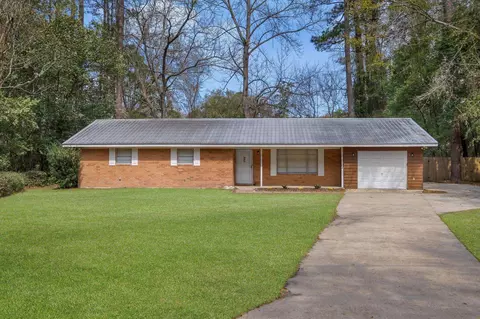 2040 Page Rd, Tallahassee, FL 32305