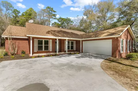 564 Mason Dr, Havana, FL 32333