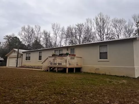 55 Clay Revell Rd, Sopchoppy, FL 32358