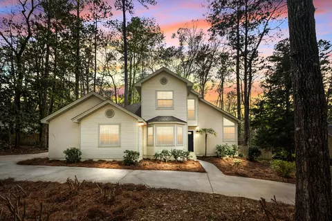 1661 Copperfield Cir, Tallahassee, FL 32312