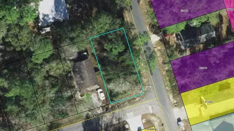 Nnn Pueblo Trail, Crawfordville, FL 32327