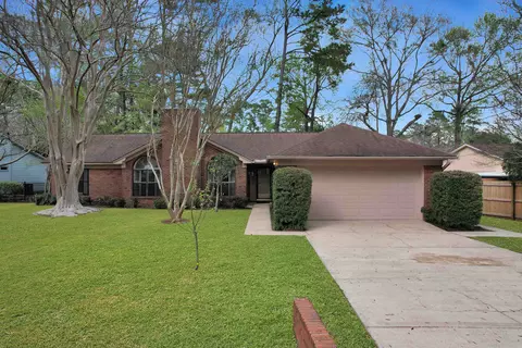 892 Stone House Rd, Tallahassee, FL 32301