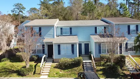 789 E Timberwood Cir, Tallahassee, FL 32304