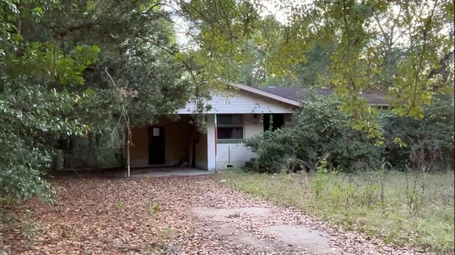 2405 Surrey St, Tallahassee, FL 32304