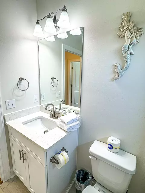 Bath - 254 Ante Beppum Loop, Carrabelle, FL 32322 photo 1 of 5