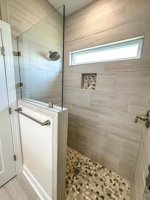 Bath - 254 Ante Beppum Loop, Carrabelle, FL 32322 photo 5 of 5