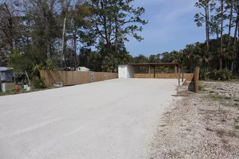 609 SE 2nd Ave, Steinhatchee, FL 32359 photo 4