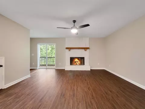1202 Cross Creek Way #3, Tallahassee, FL 32301