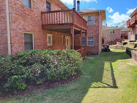 517 E Jefferson St #45, Tallahassee, FL 32301