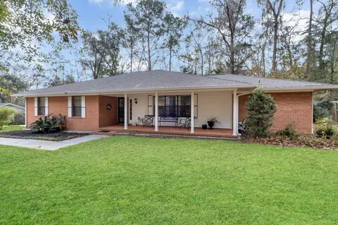 2609 Neuchatel Dr, Tallahassee, FL 32303