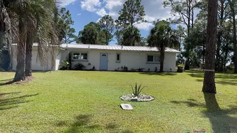 1712 Carrabelle Beach Rd, Carrabelle, FL 32322