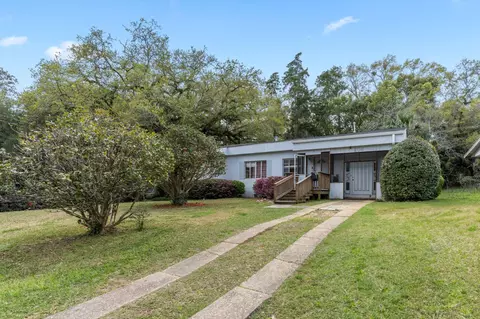 206 Westridge Dr, Tallahassee, FL 32304