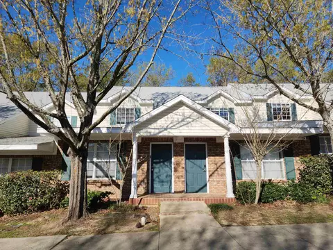 2738 W Tharpe St, Tallahassee, FL 32303
