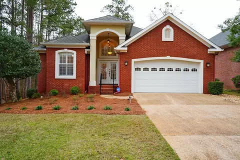 9062 Eagles Ridge Dr, Tallahassee, FL 32312