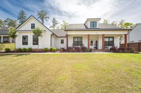 3395 Mariana Oaks Dr, Tallahassee, FL 32311