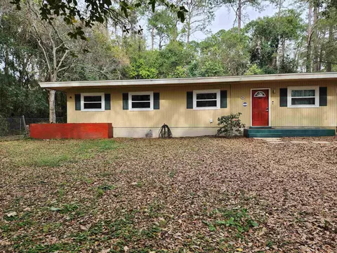 2204 Mission Rd, Tallahassee, FL 32304