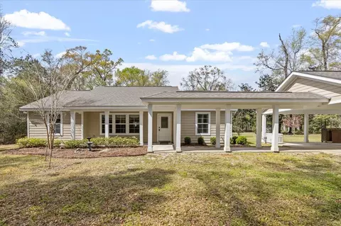 80 Emerald Acres Dr, Crawfordville, FL 32327