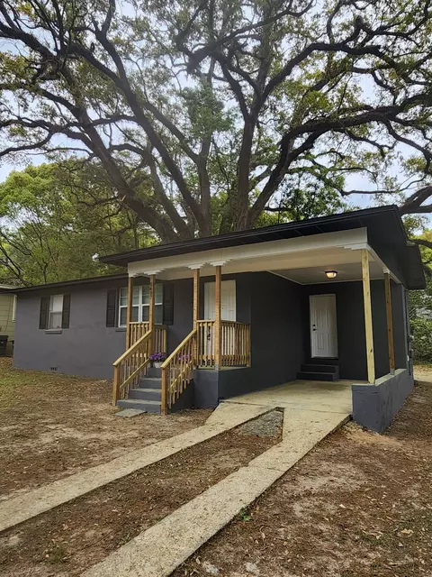 1407 Glenda Dr, Tallahassee, FL 32304